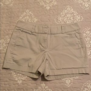 Ann Taylor City Short 4 beige khaki